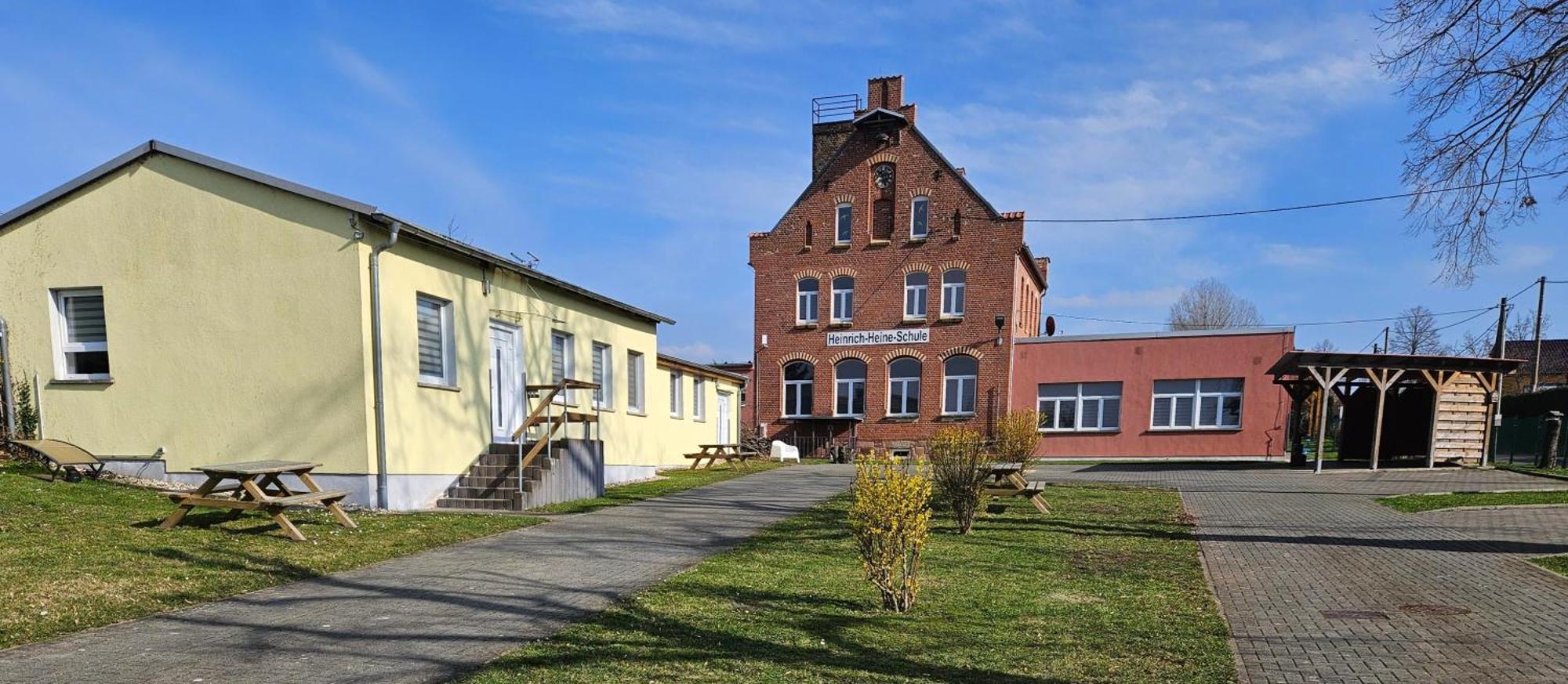 Gaestehaus Heinrich Heine Schule Bad Durrenberg Exterior photo